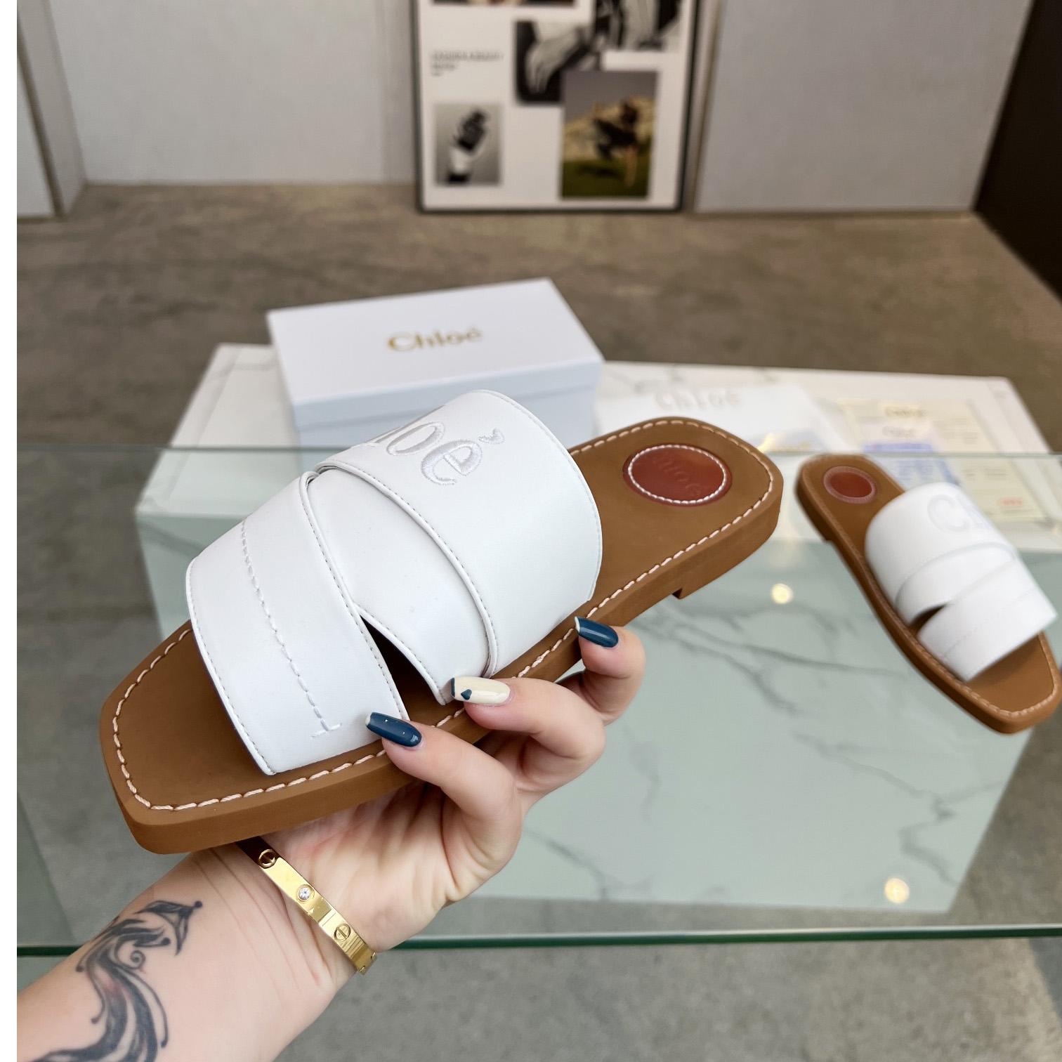 Chloe Woody Flat Mule - FashionPlug