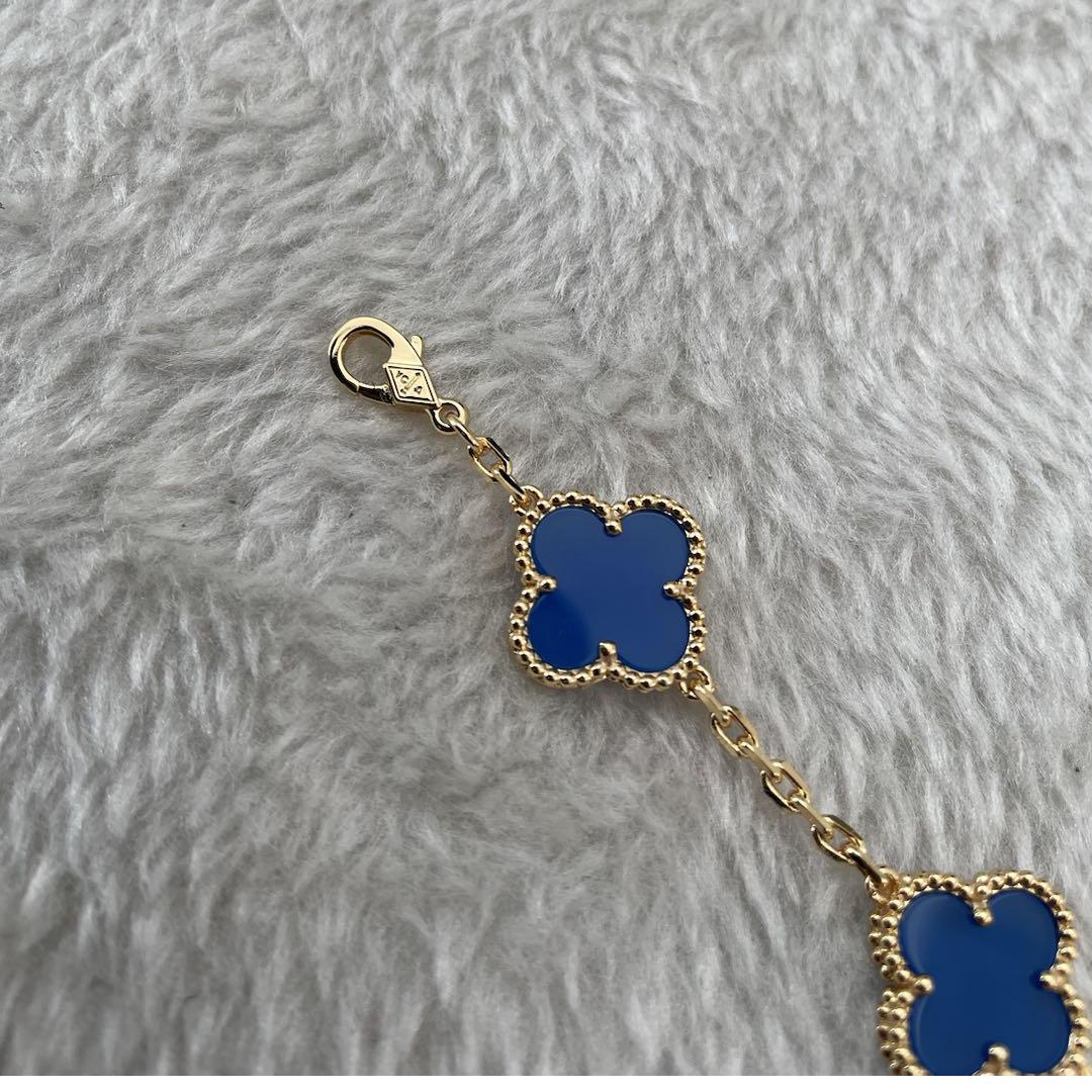 Van Cleef & Arpels Bracelet - FashionPlug