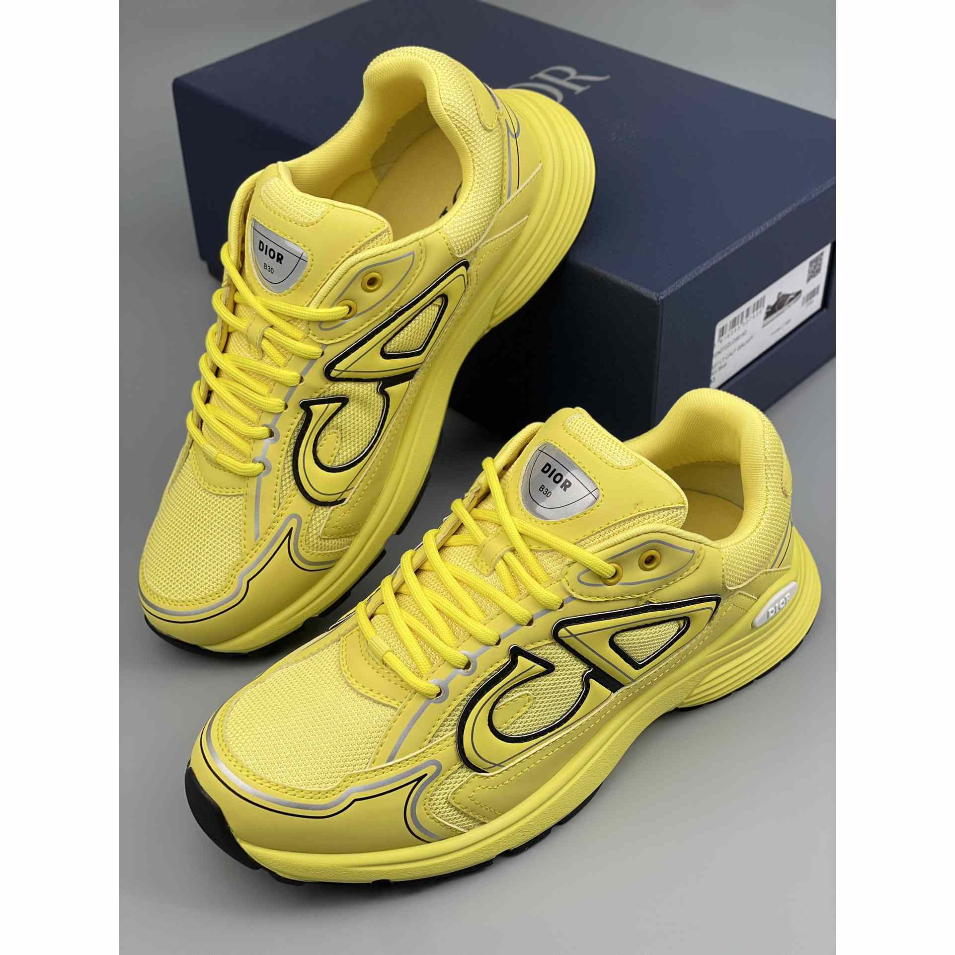 Dior B30 Sneaker  - FashionPlug