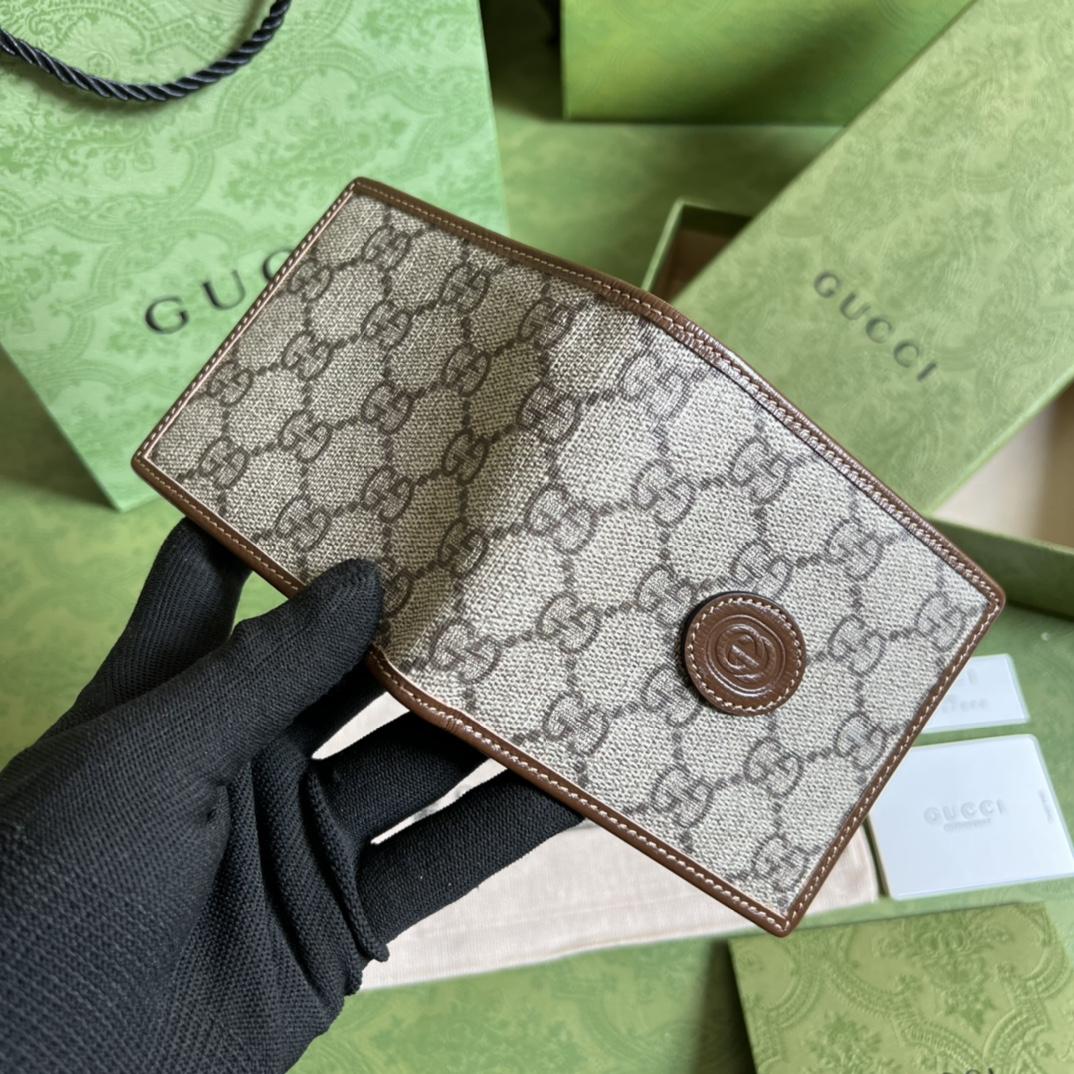 Gucci Wallet With Interlocking G - FashionPlug