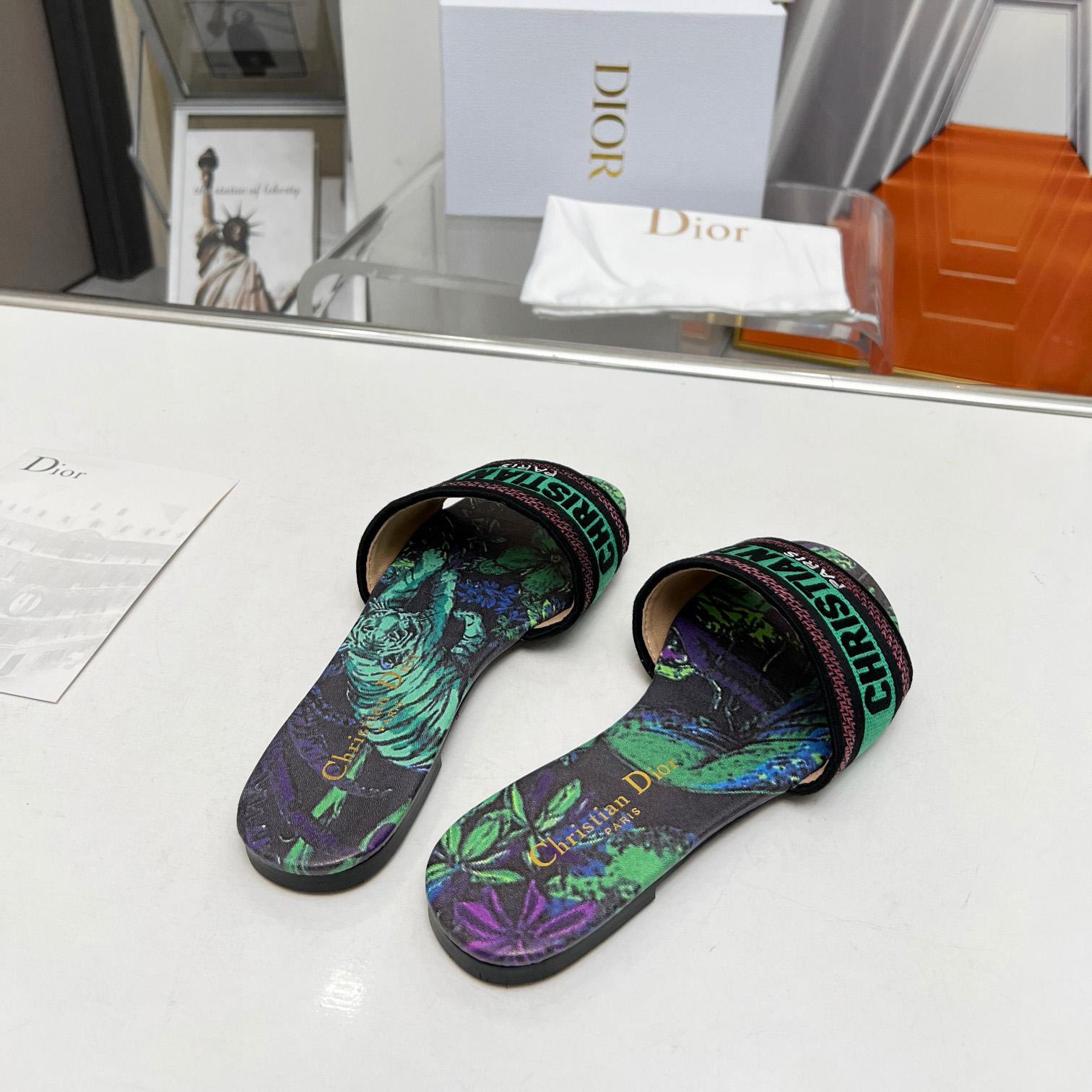 Dior Dway Slide - FashionPlug