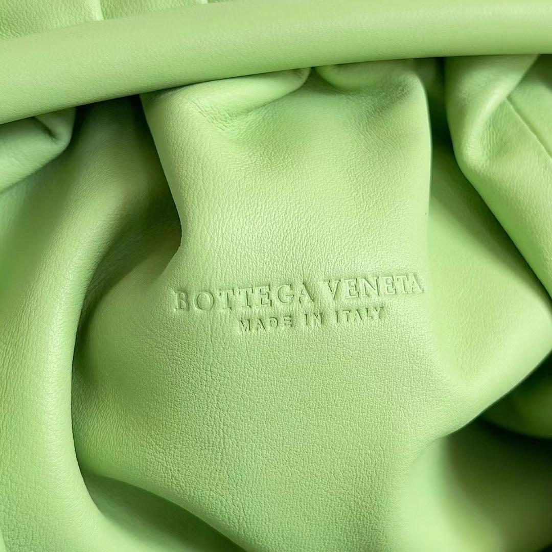 Bottega Veneta Teen Pouch  (31-16-13cm) - FashionPlug