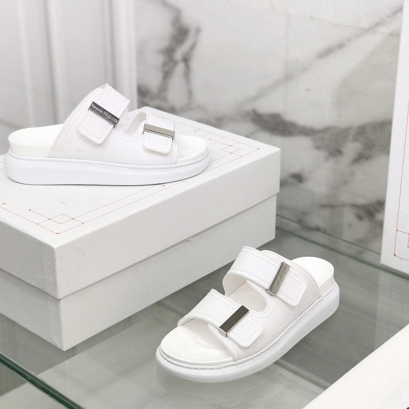 Alexander Mqueen Women's Hybrid Slide In Lilac - FashionPlug