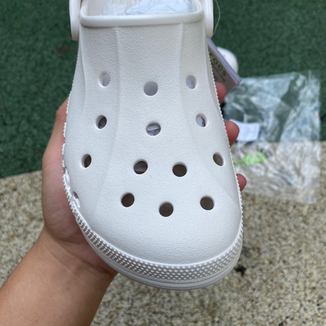 Crocs Baya Platform Clog - FashionPlug