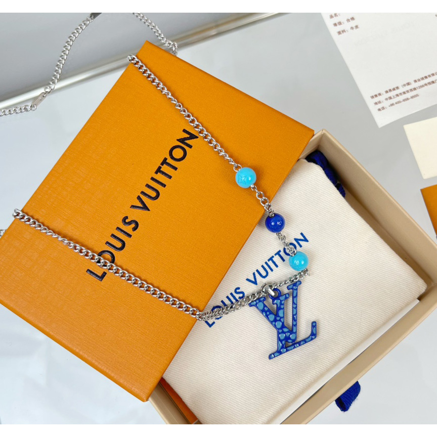 Louis Vuitton LV x YK LV Pumpkin Pendant    M01093 - FashionPlug