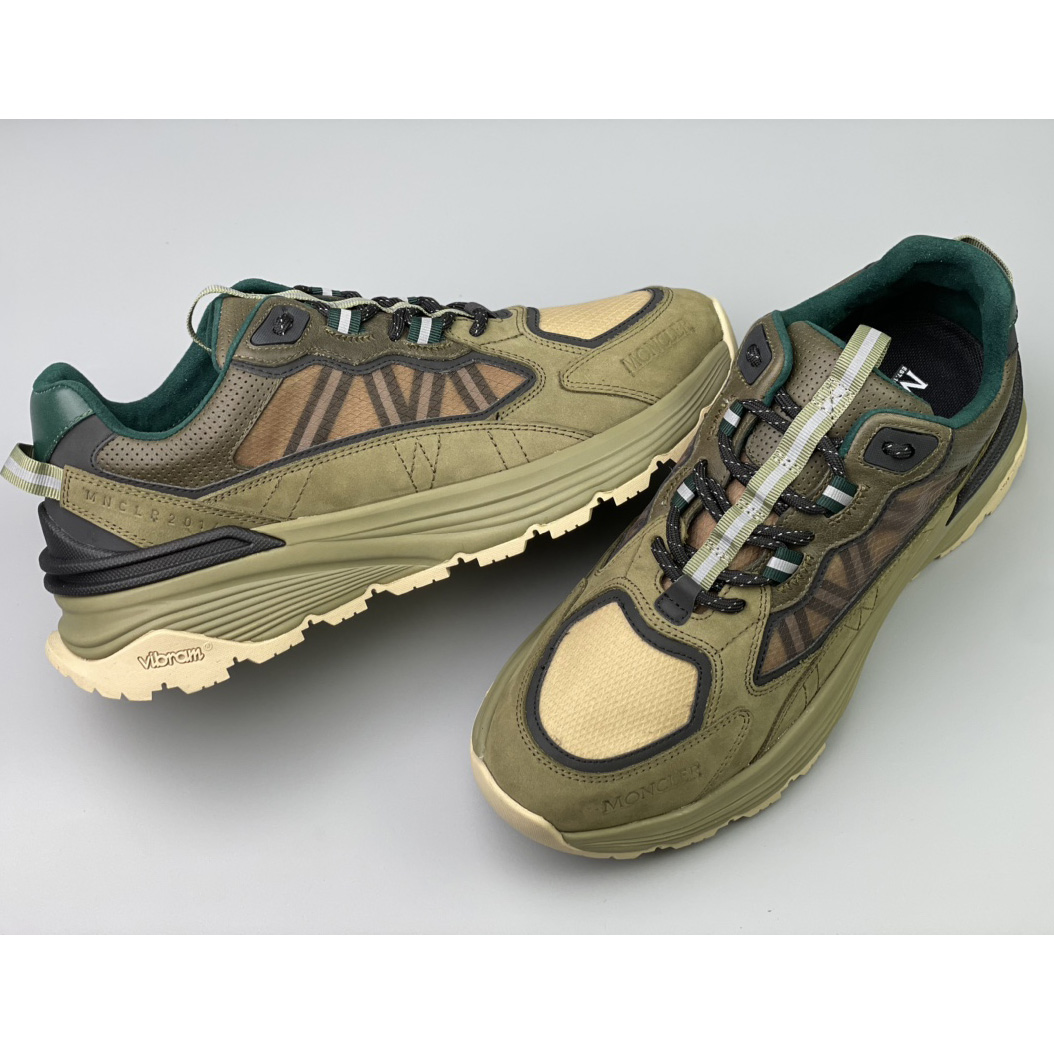 Moncler Lite Runner Low Top Sneaker - FashionPlug