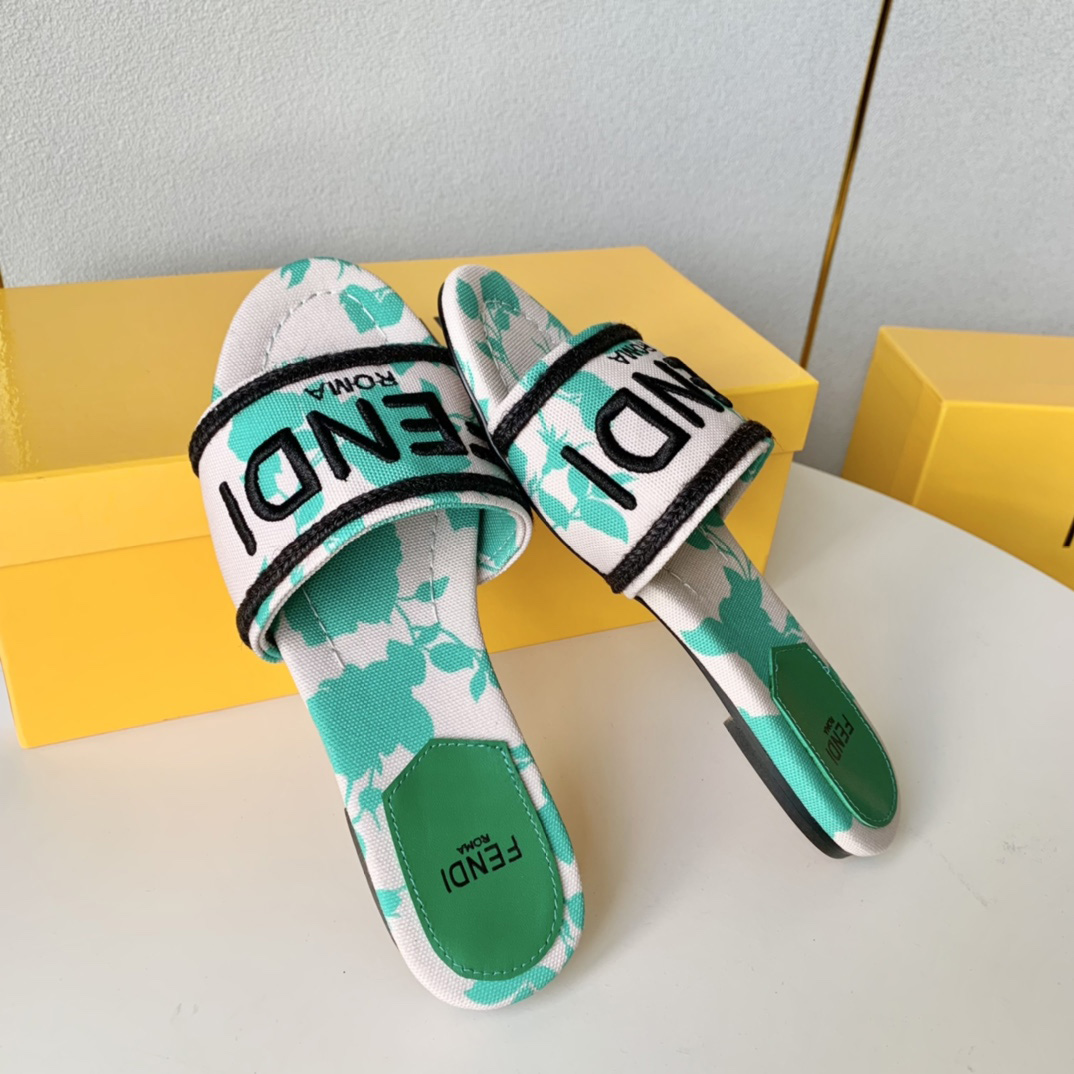 Fendi Signature Green Canvas Slides - FashionPlug