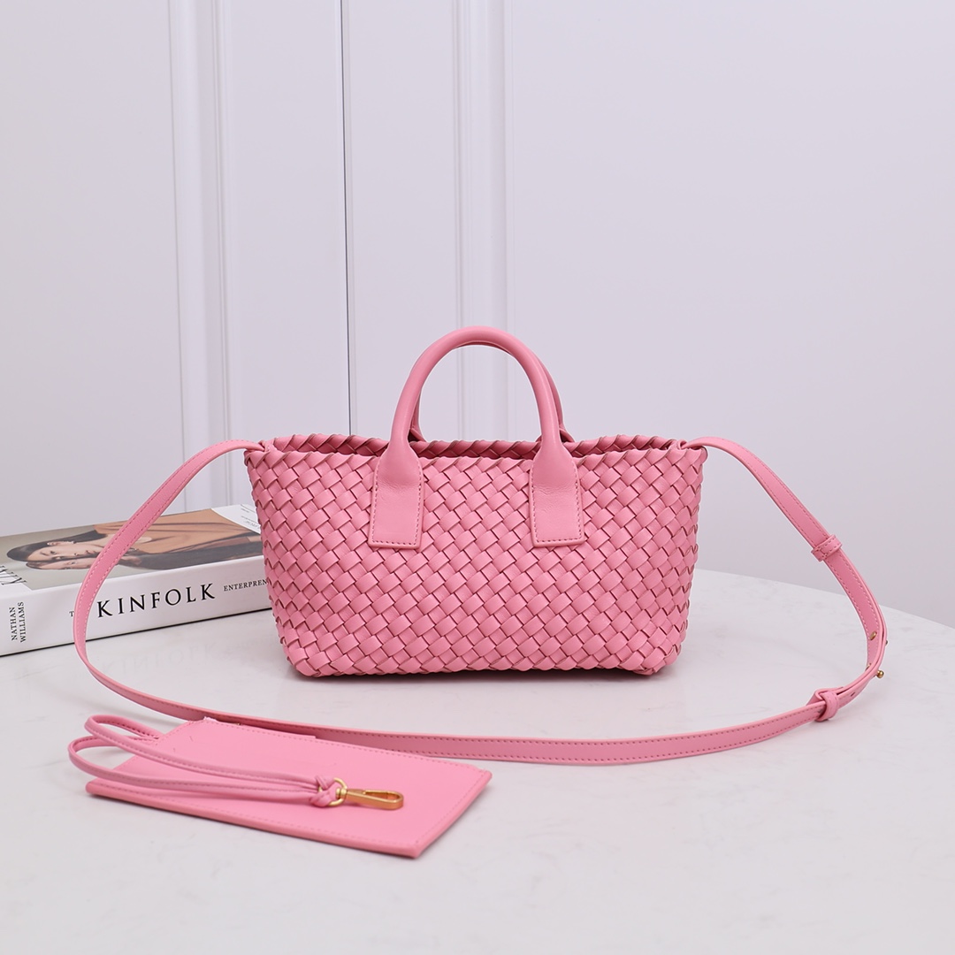 Bottega Veneta Mini Cabat - FashionPlug