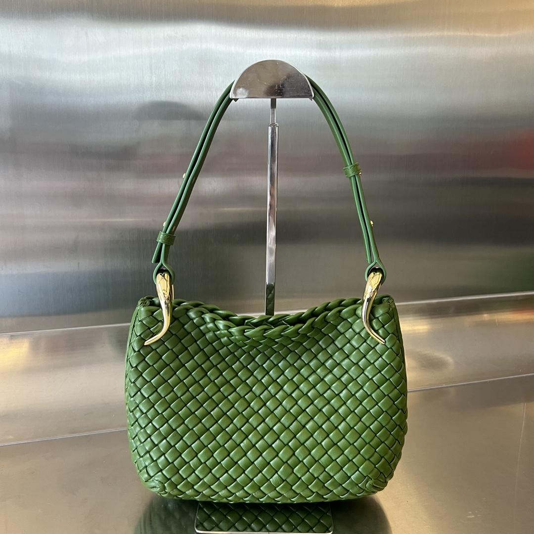 Bottega Veneta Small Clicker Shoulder Bag - FashionPlug