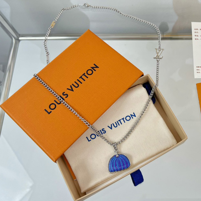 Louis Vuitton LV x YK Pumpkin Pendant    M01099 - FashionPlug