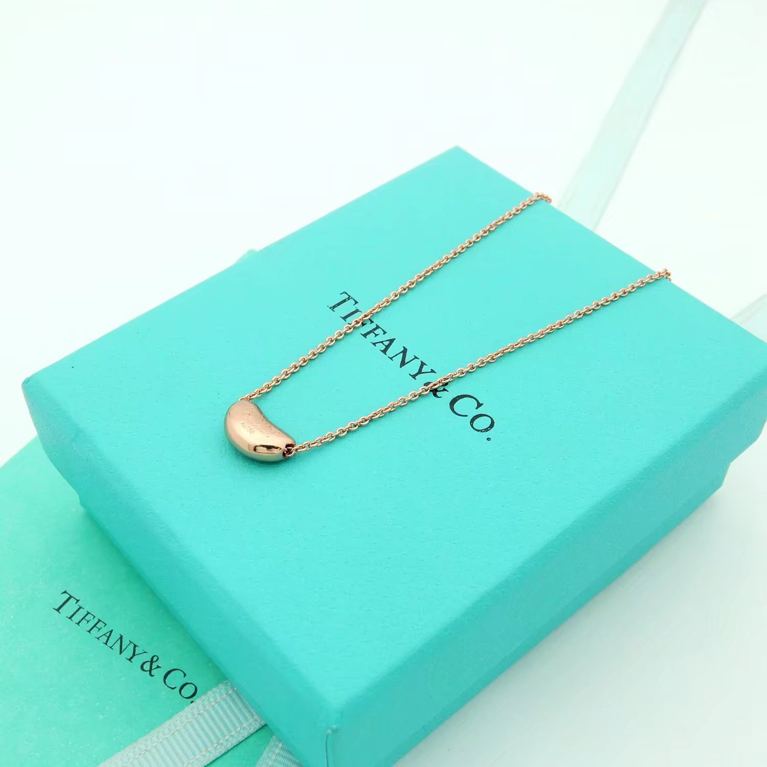 Tiffany&CO Bean® design Pendant - FashionPlug