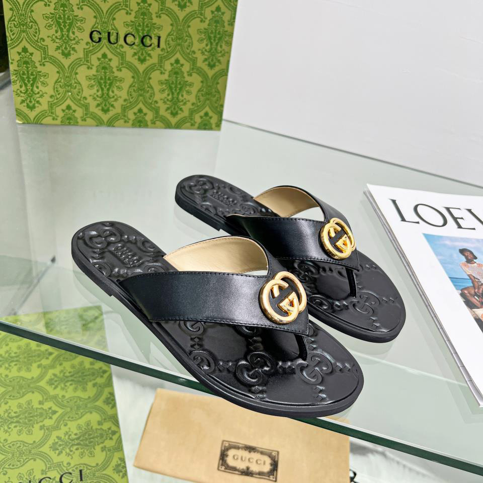 Gucci Women's Interlocking G Thong Sandal - FashionPlug