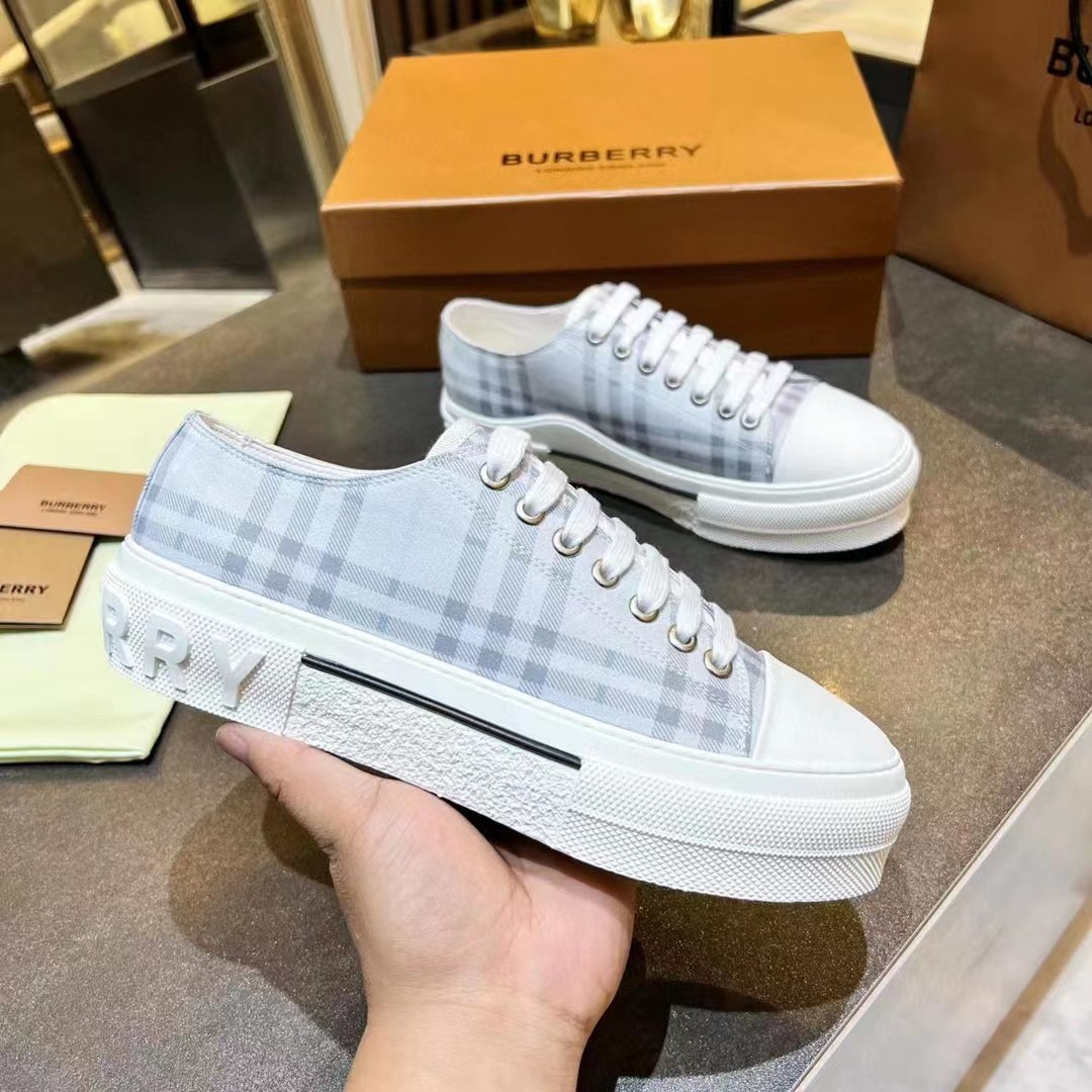 Burberry Check Cotton Sneakers - FashionPlug