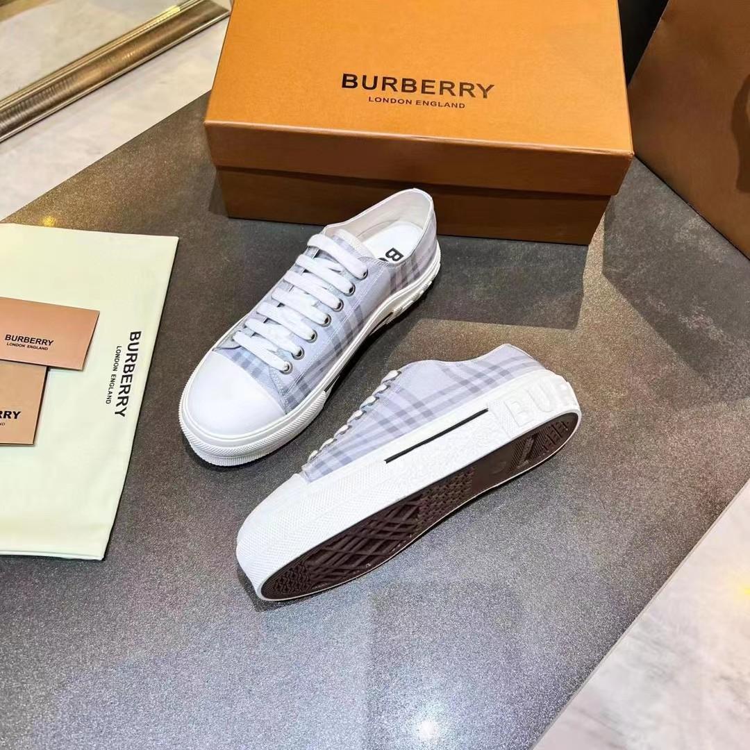 Burberry Check Cotton Sneakers - FashionPlug