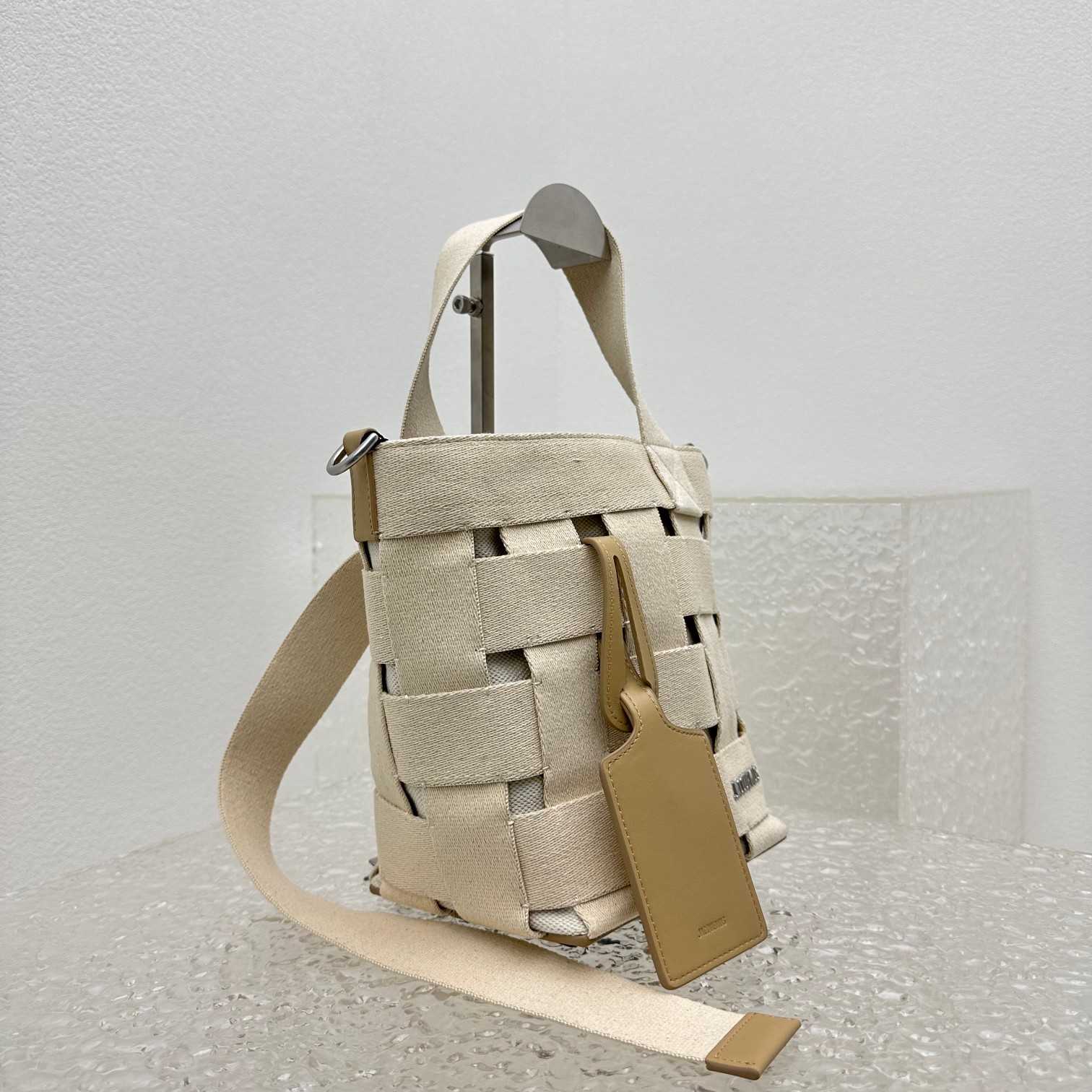 Jacquemus Le seau Gros Grain Utility Bucket Bag (16x14x24cm) - FashionPlug