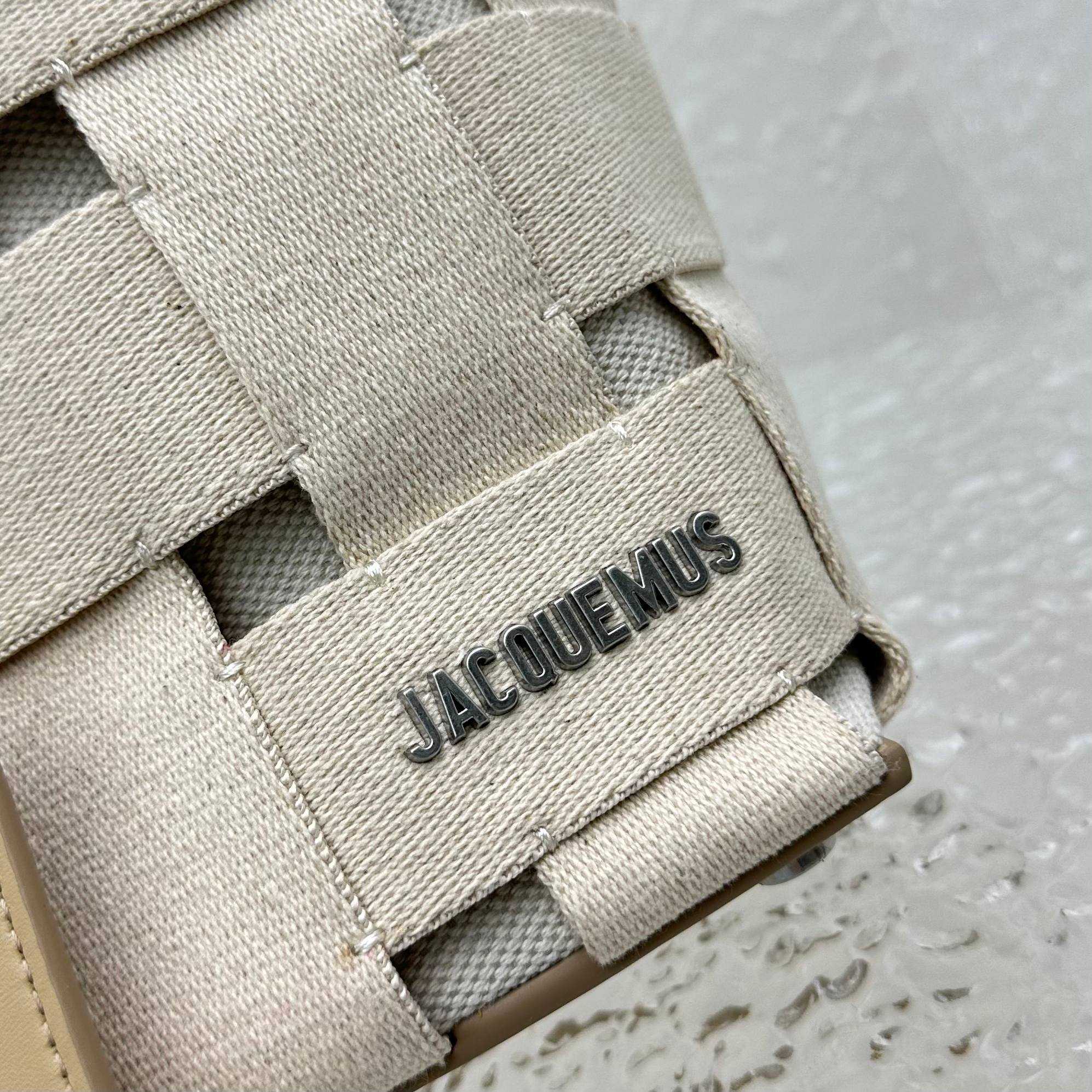 Jacquemus Le seau Gros Grain Utility Bucket Bag (16x14x24cm) - FashionPlug