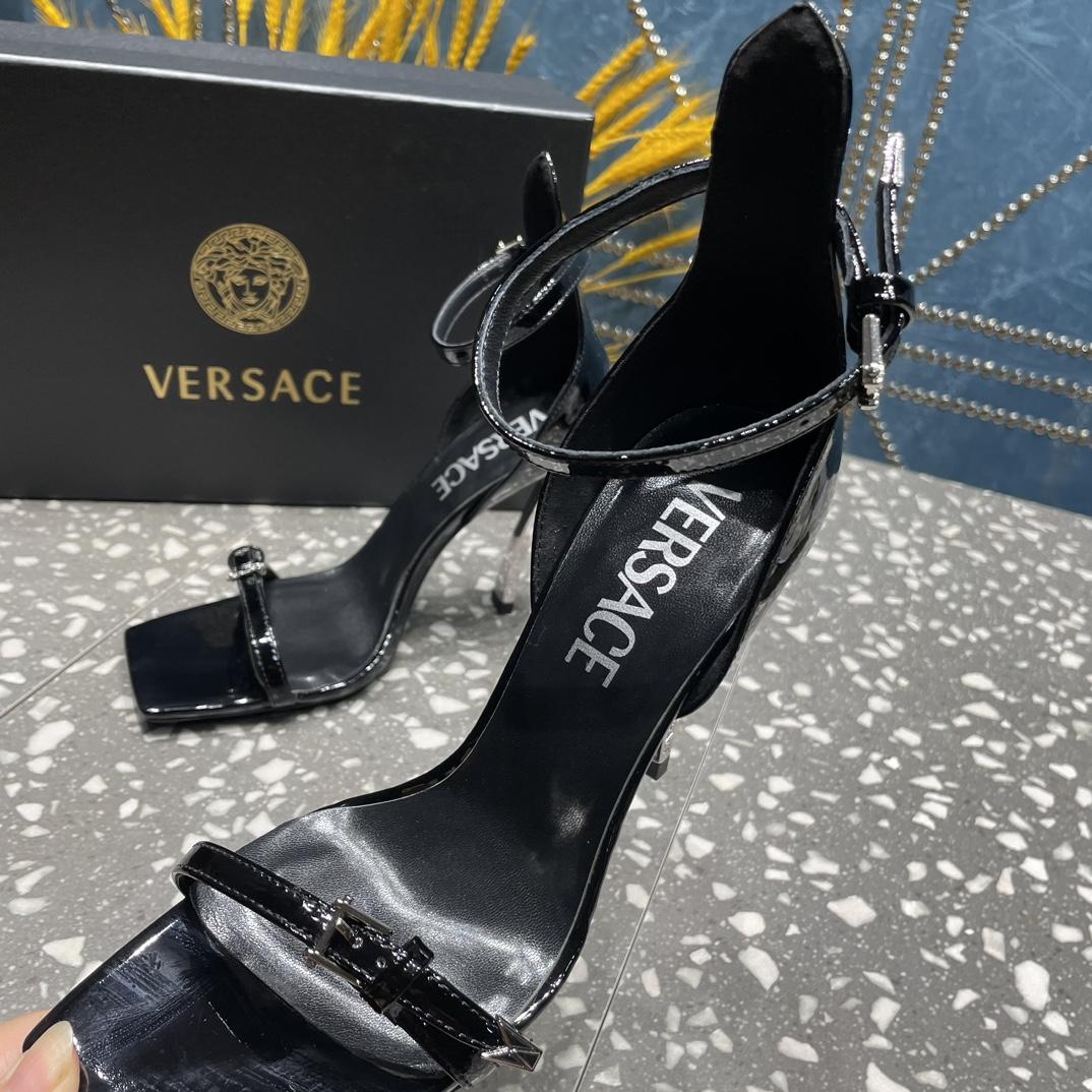 Versace Pin-Point Sandals - FashionPlug