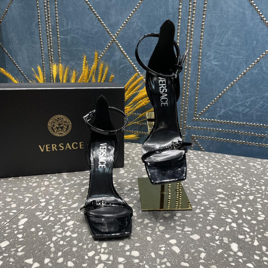 Versace Pin-Point Sandals - FashionPlug