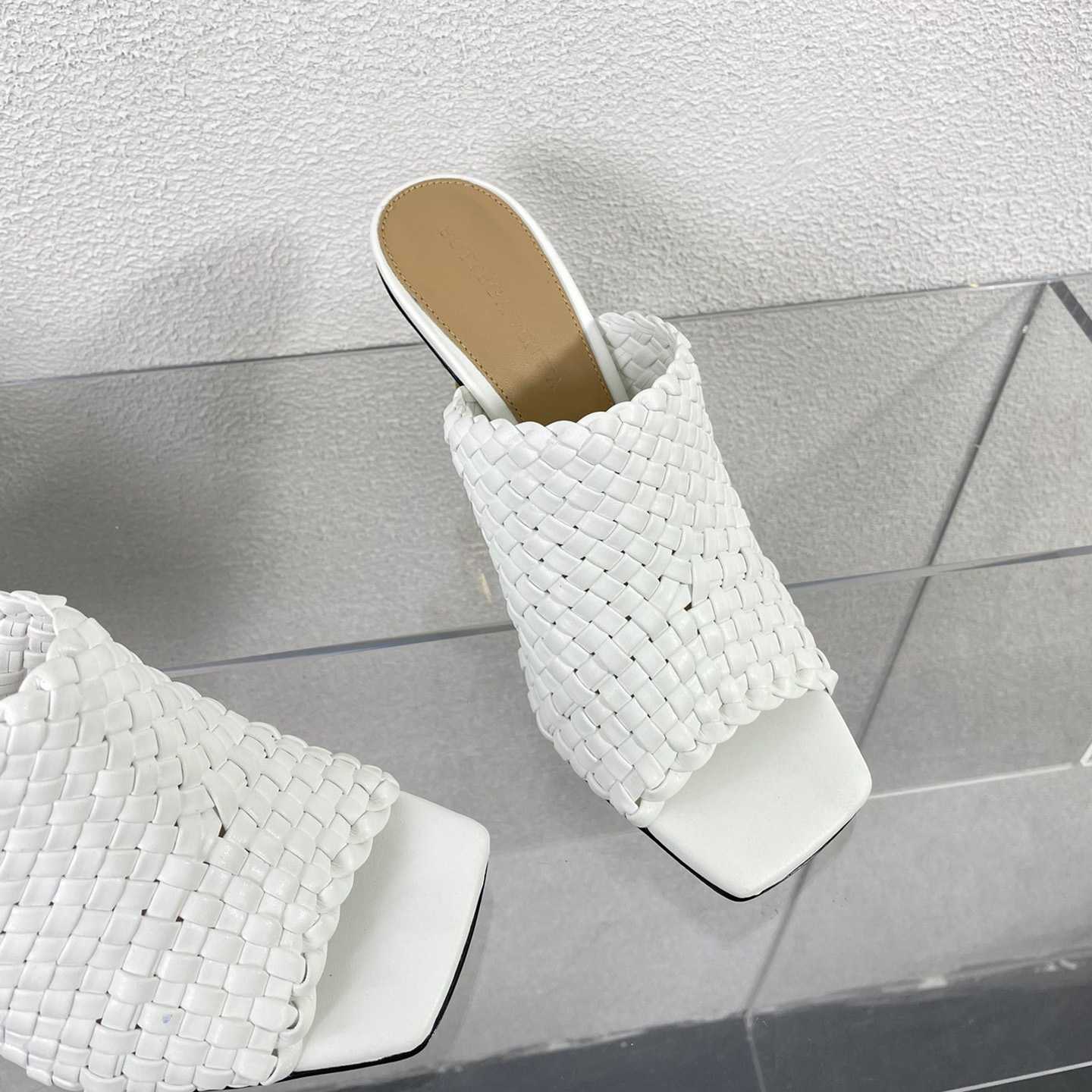 Bottega Veneta Knot Mule - FashionPlug
