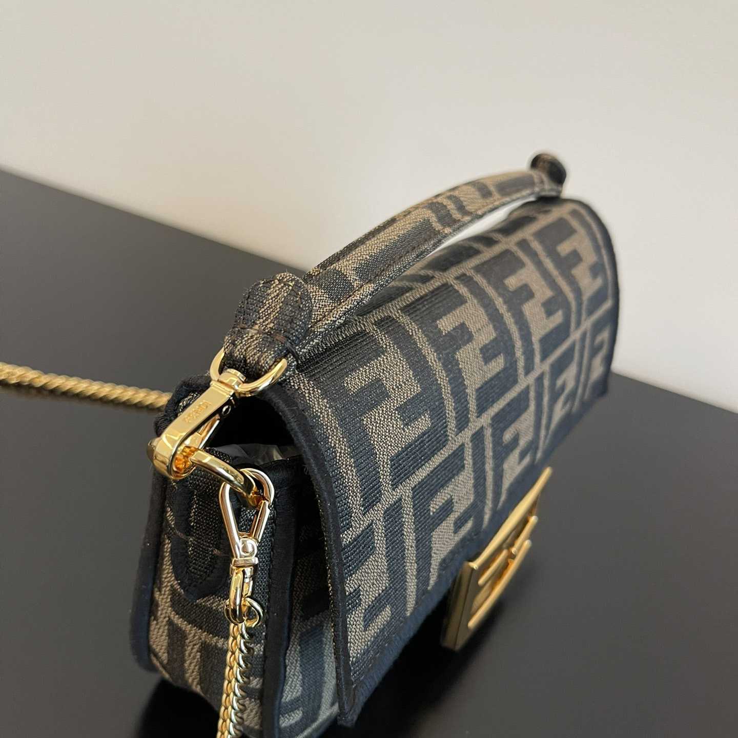 Fendi Baguette Mini Jacquard FF Fabric Bag - FashionPlug