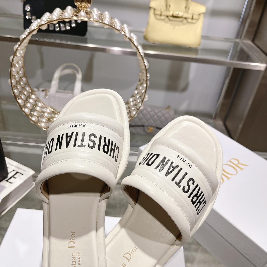 Dior Every-D Slide  - FashionPlug