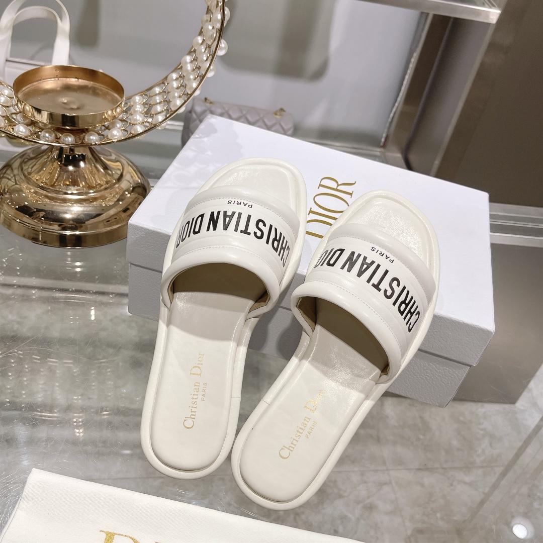 Dior Every-D Slide  - FashionPlug