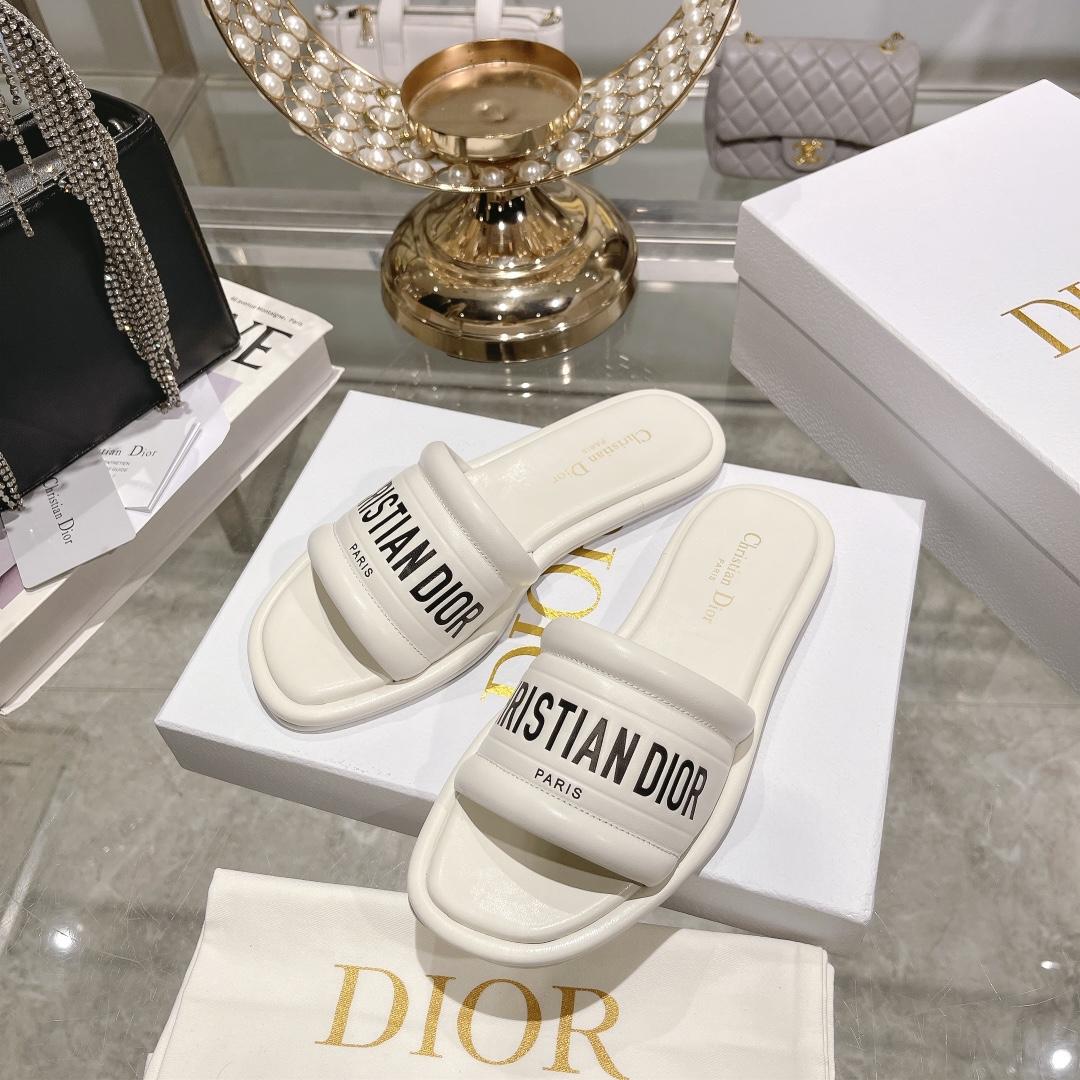 Dior Every-D Slide  - FashionPlug