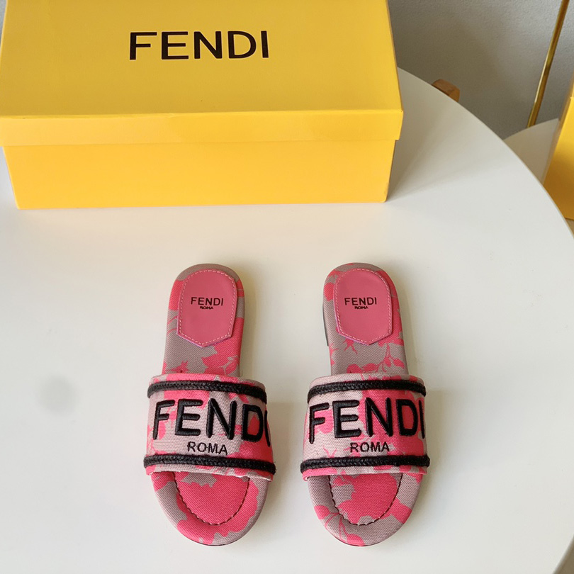 Fendi Signature Pink Canvas Slides - FashionPlug