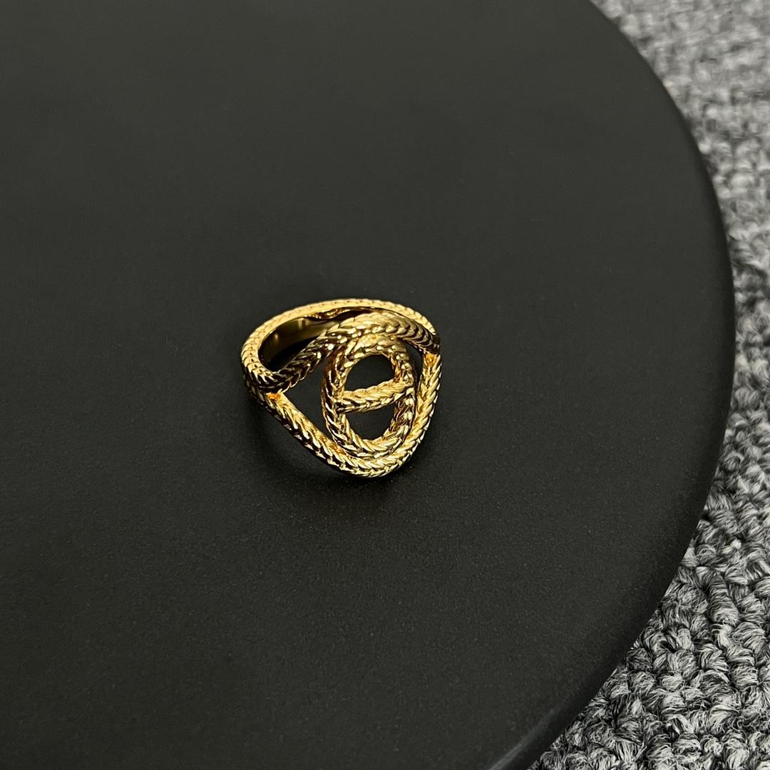 Hermes Chaine d'ancre Danae Ring - FashionPlug