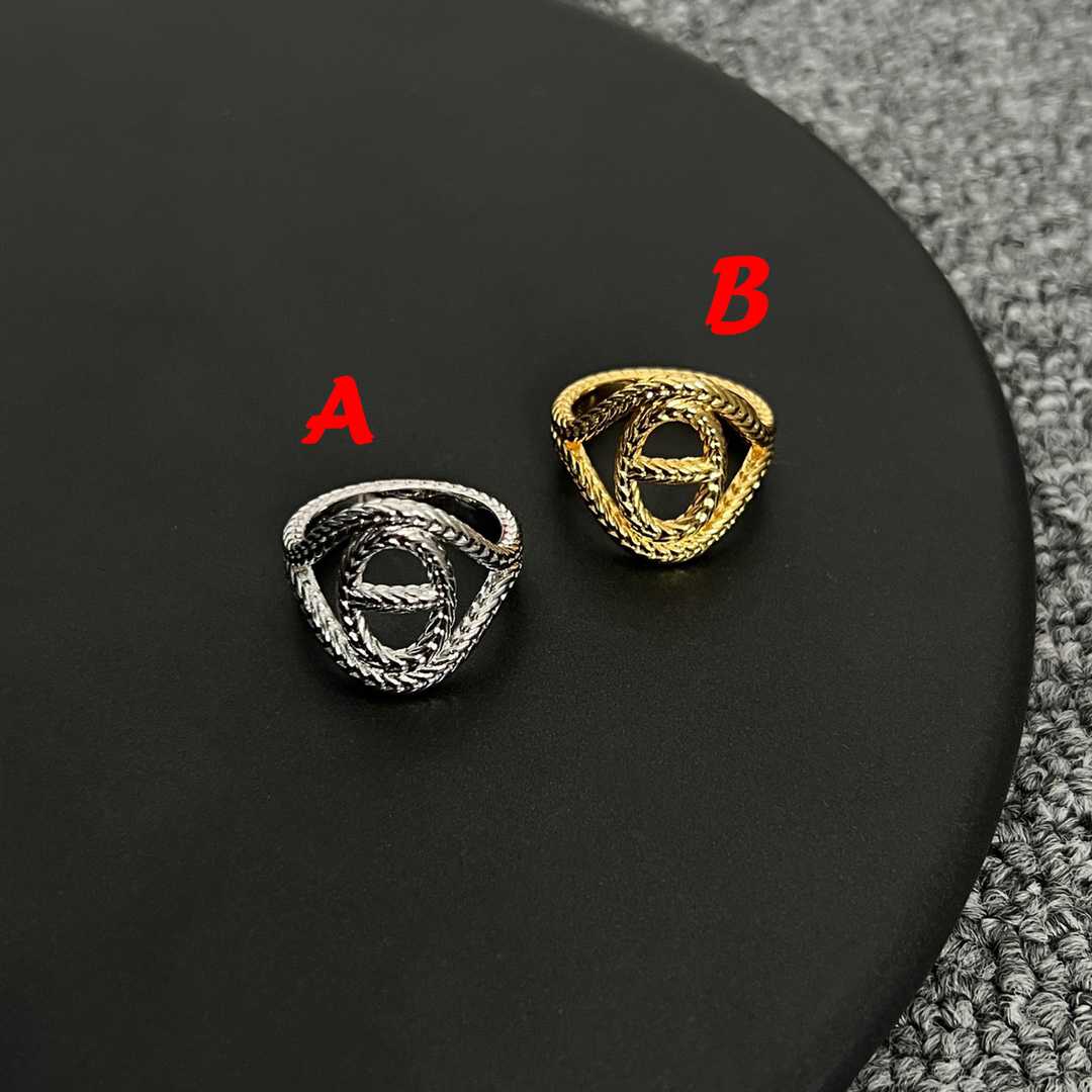 Hermes Chaine d'ancre Danae Ring - FashionPlug
