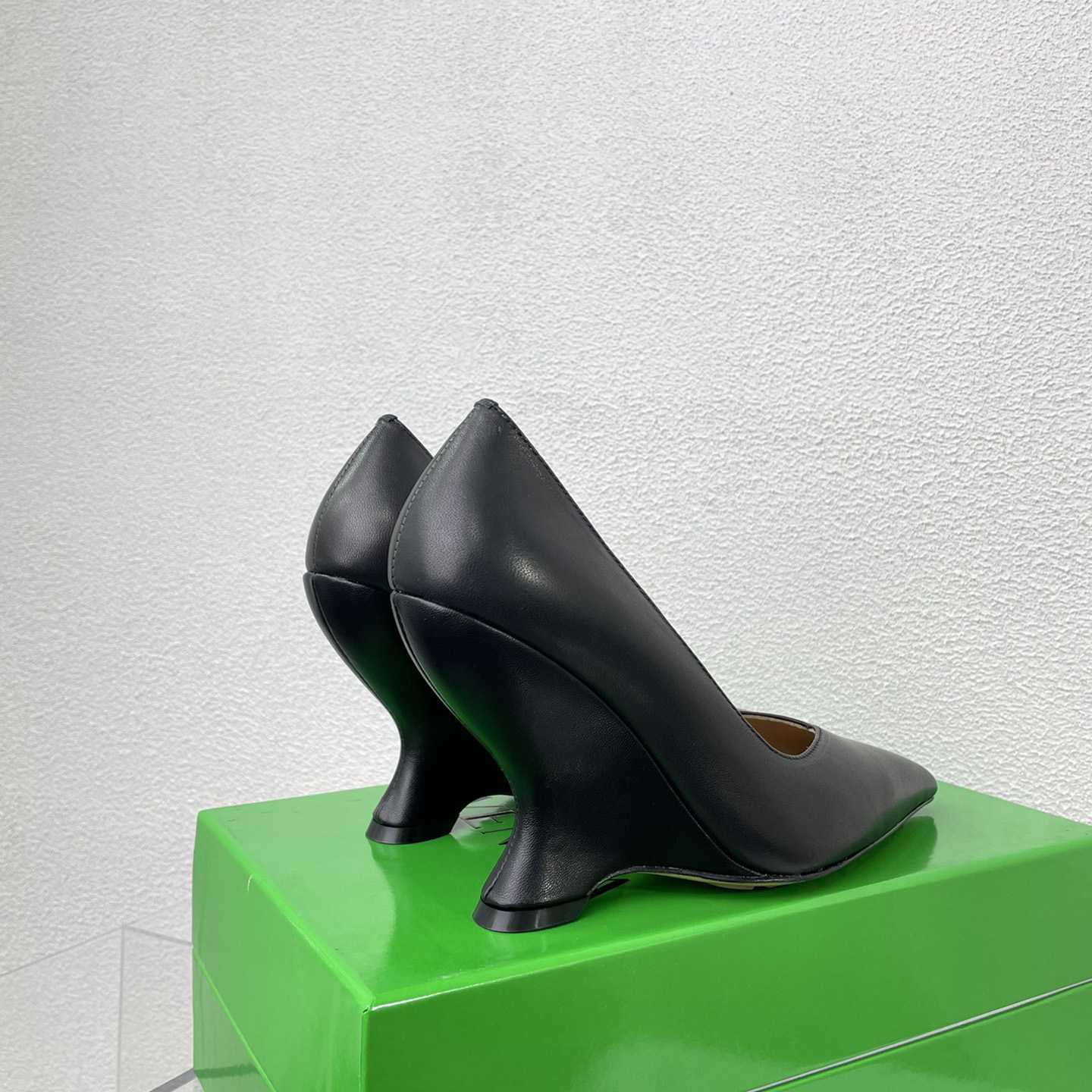 Bottega Veneta Punta Pump - FashionPlug