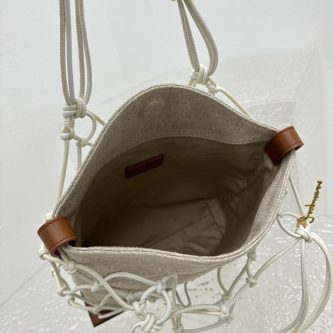Jacquemus Le Petit Filet Pralu Tote Bag (10x27x21cm) - FashionPlug