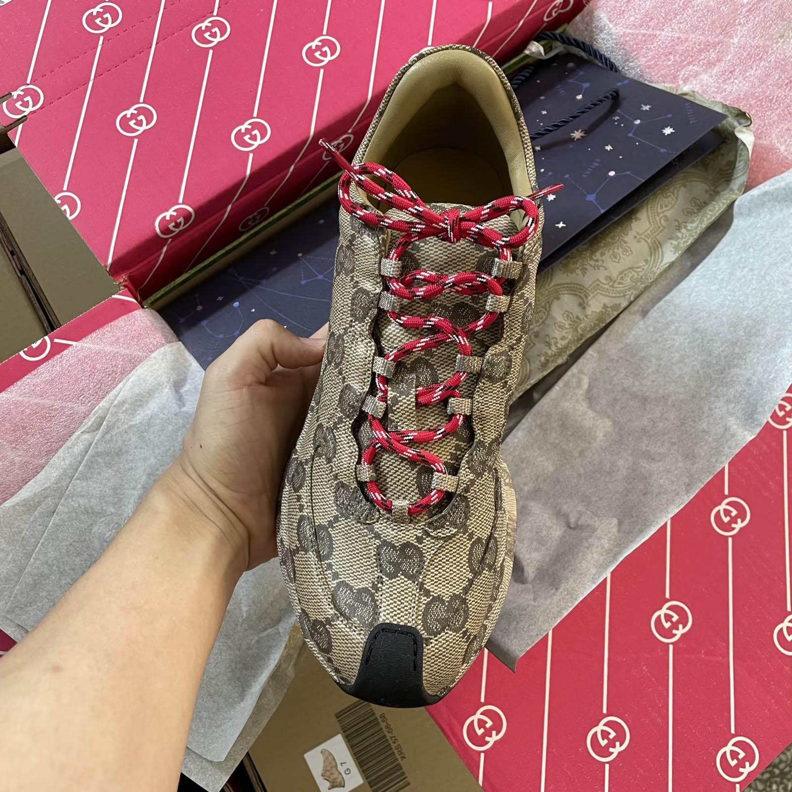 Gucci Run Sneaker (upon UK Size) - FashionPlug