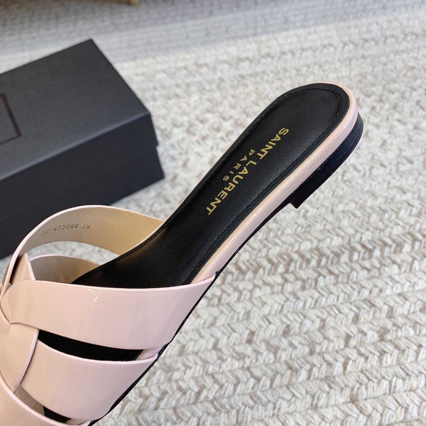 Saint Laurent Tribute Flat Sandals - FashionPlug