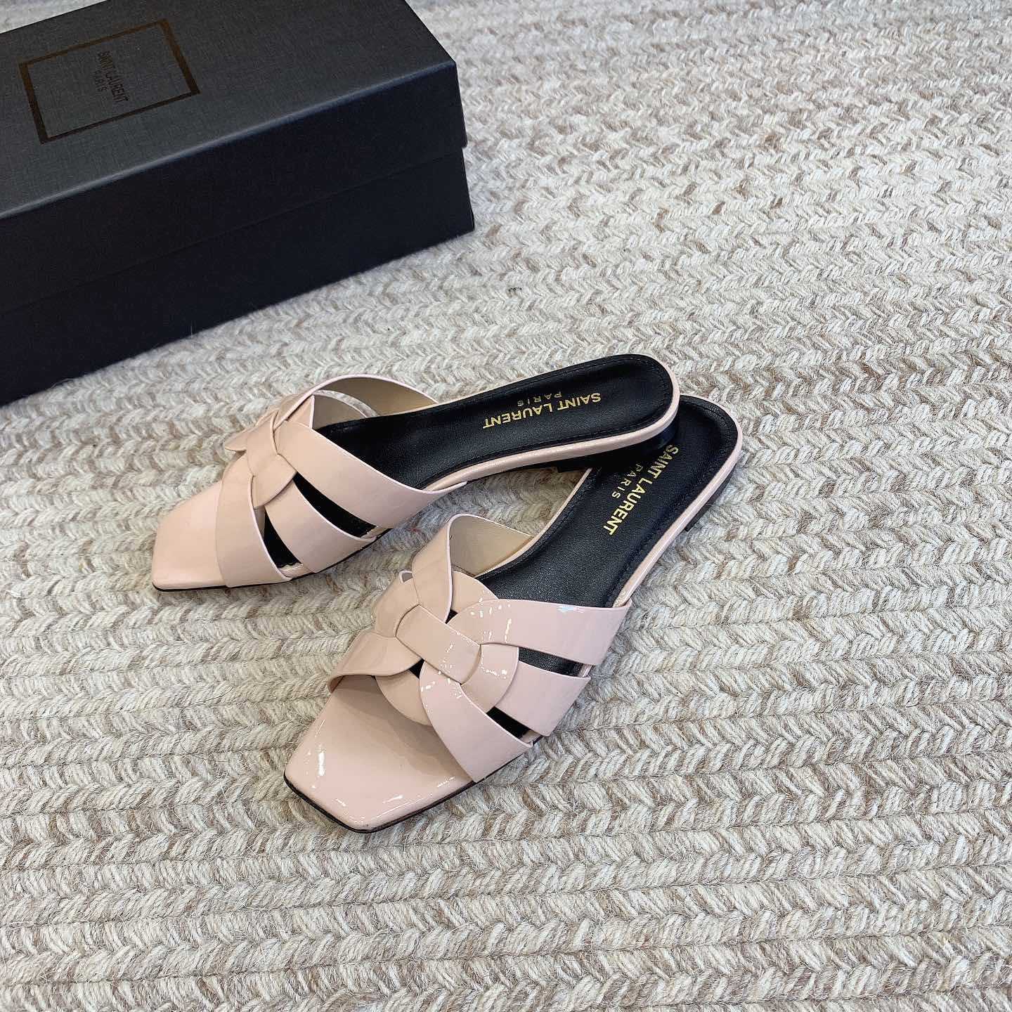 Saint Laurent Tribute Flat Sandals - FashionPlug