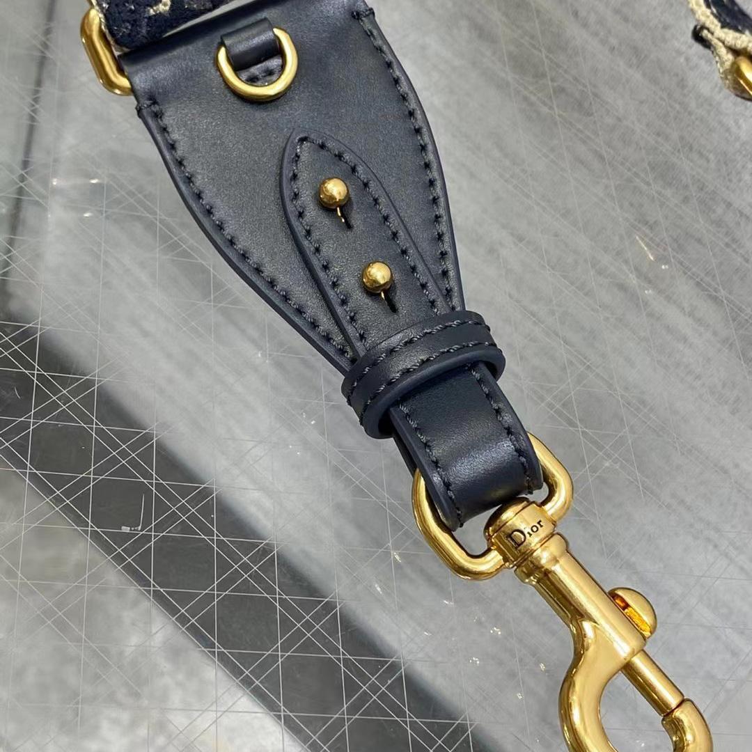 Dior Shoulder Strap With Ring - FashionPlug