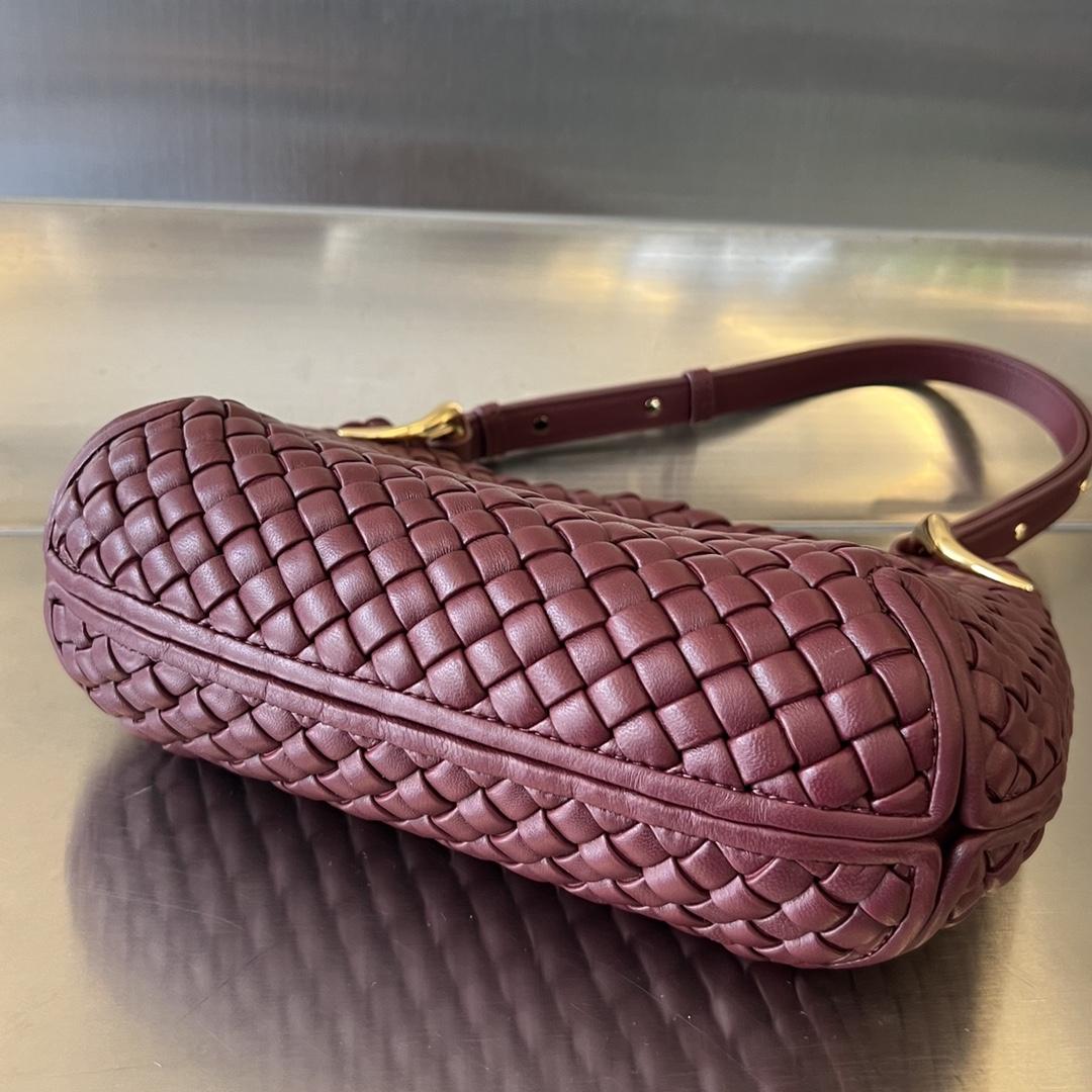 Bottega Veneta Small Clicker Shoulder Bag - FashionPlug
