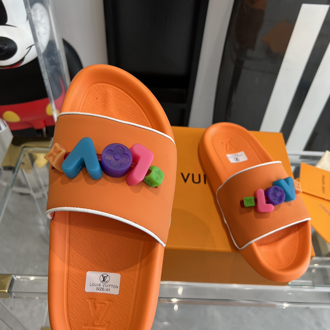 Louis Vuitton Pool Pillow Flat Comfort Mule Sandals - FashionPlug