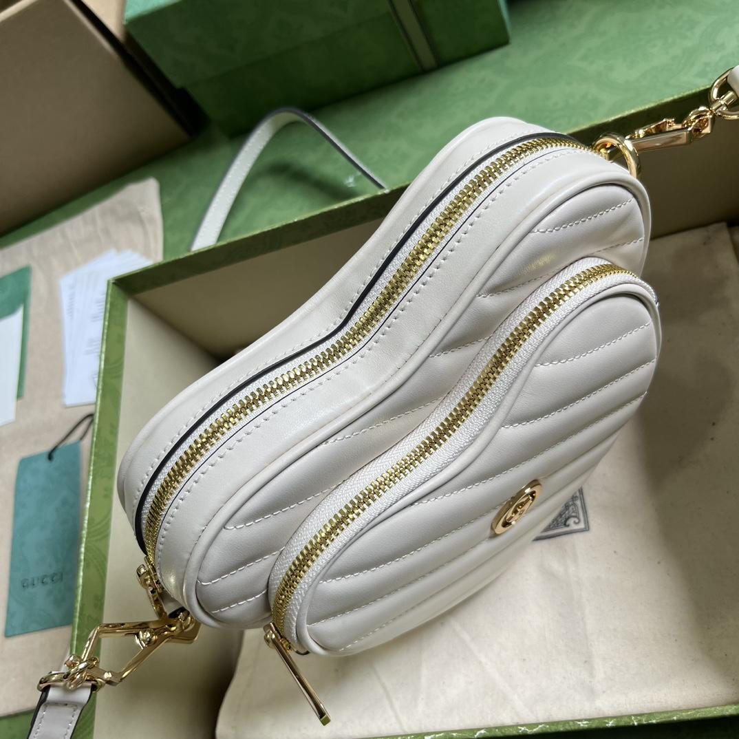 Gucci Interlocking G Mini Heart Shoulder Bag - FashionPlug