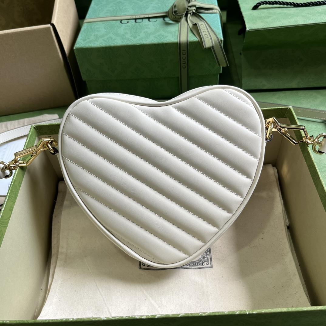 Gucci Interlocking G Mini Heart Shoulder Bag - FashionPlug
