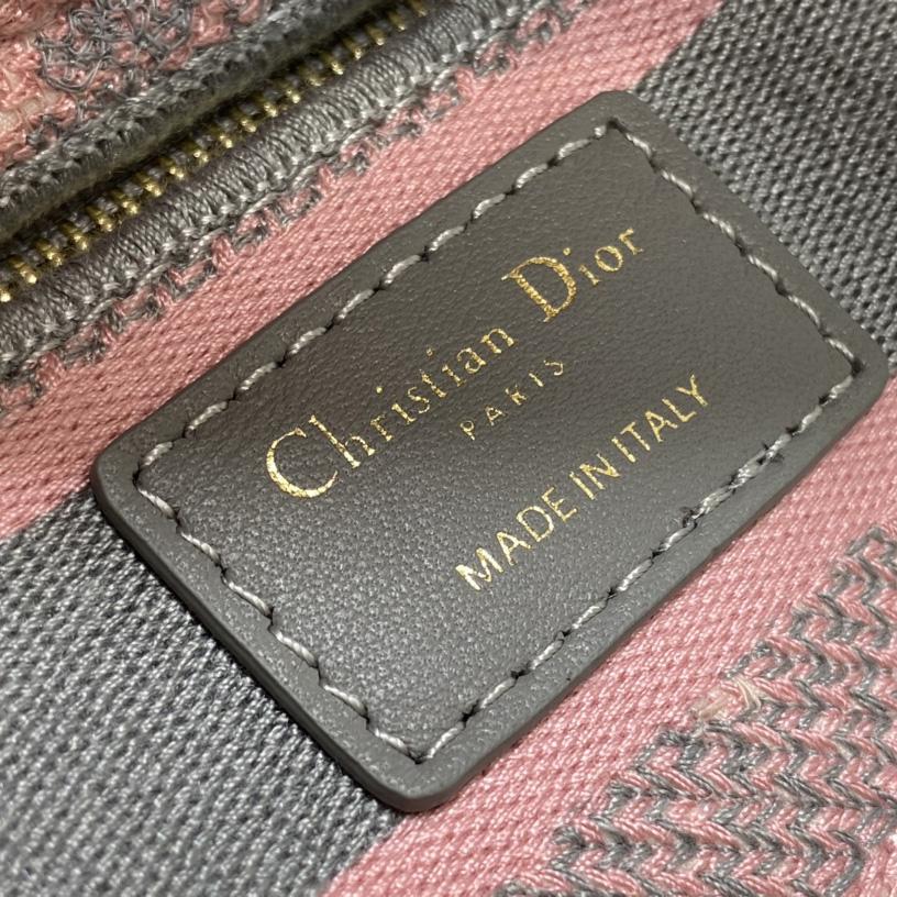 Dior Mini Lady D-lite Bag - FashionPlug