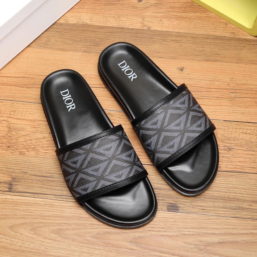 Dior CD Diamond Mule - FashionPlug