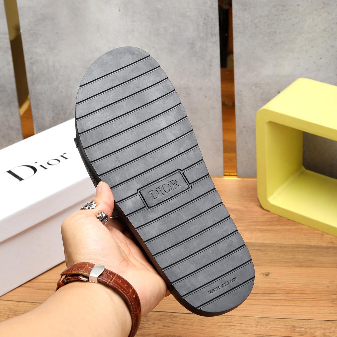 Dior CD Diamond Mule - FashionPlug