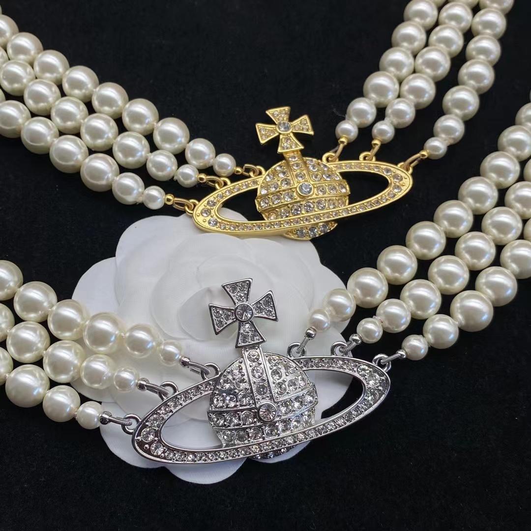 Vivienne Westwood Bas Relief Gold-tone and Faux Pearl Choker - FashionPlug