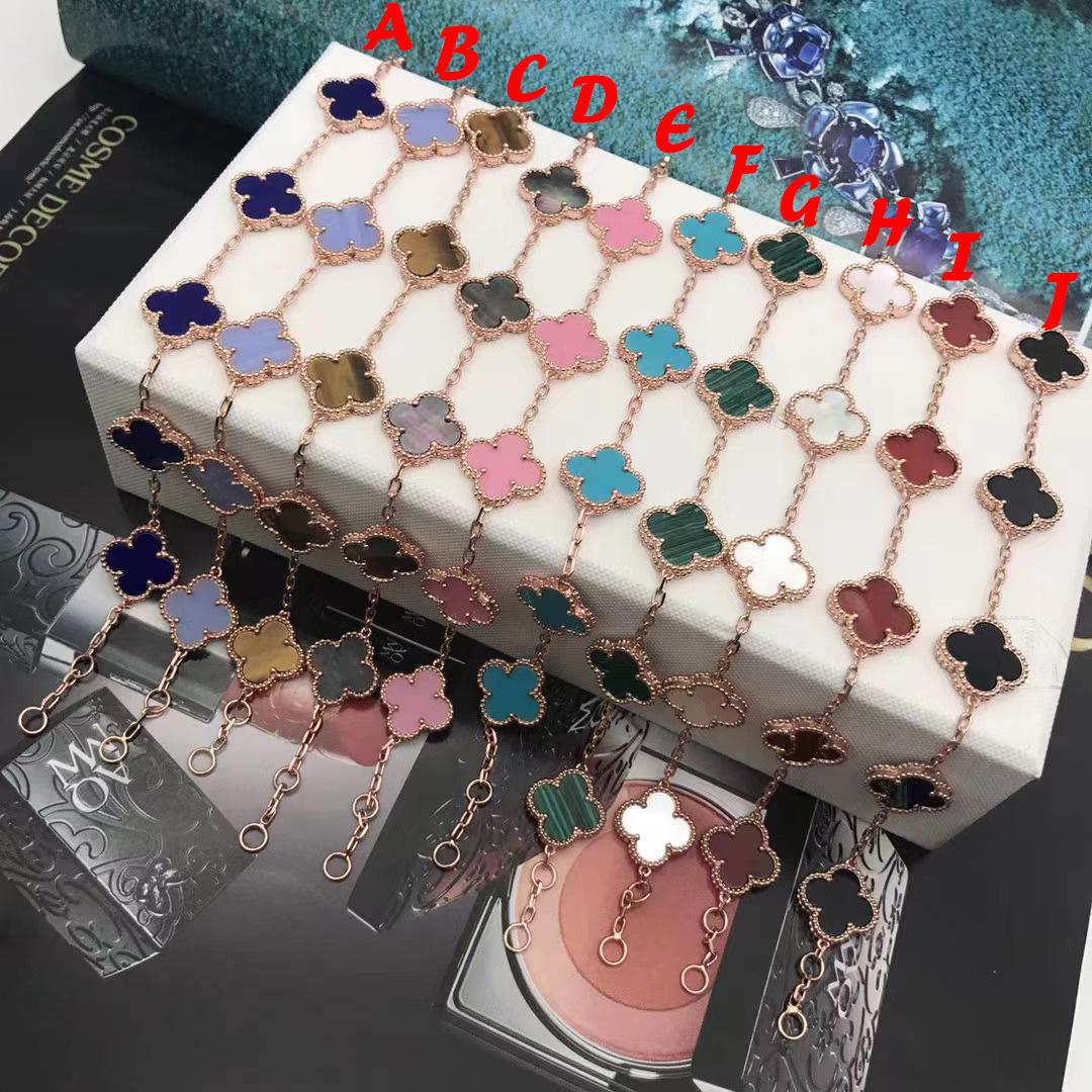 Van Cleef & Arpels Jewelry Bracelet - FashionPlug