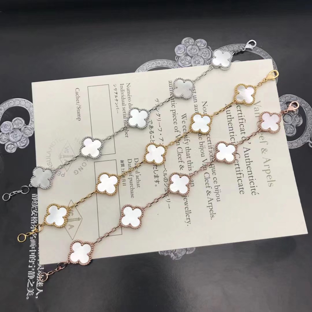 Van Cleef & Arpels Jewelry Bracelet - FashionPlug