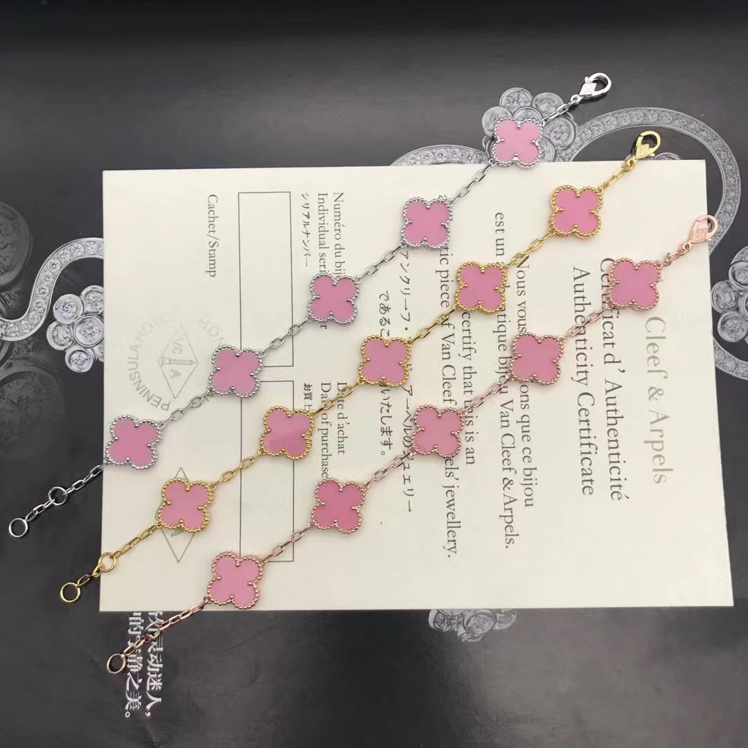 Van Cleef & Arpels Jewelry Bracelet - FashionPlug