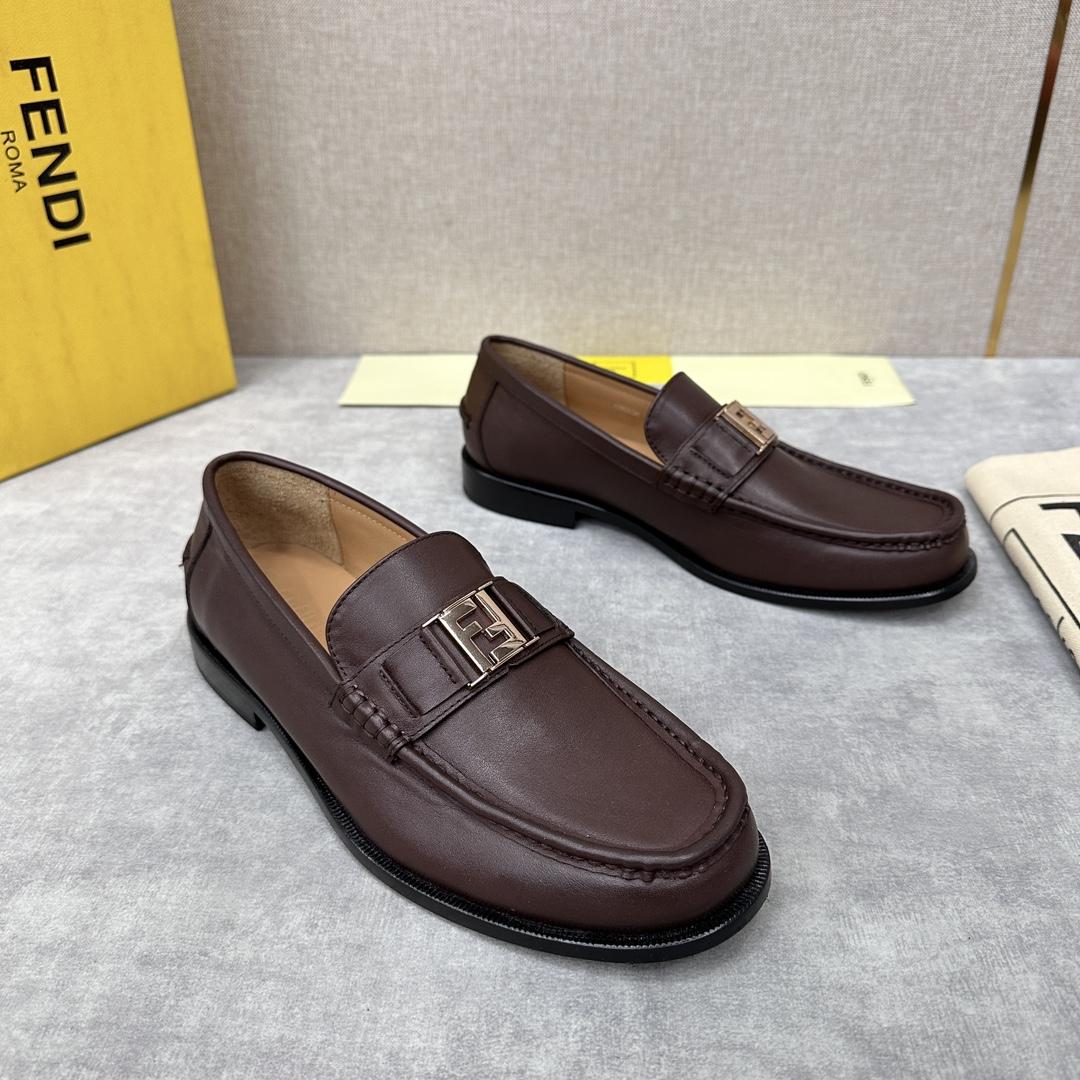 Fendi Men's Brown Loafer - FashionPlug