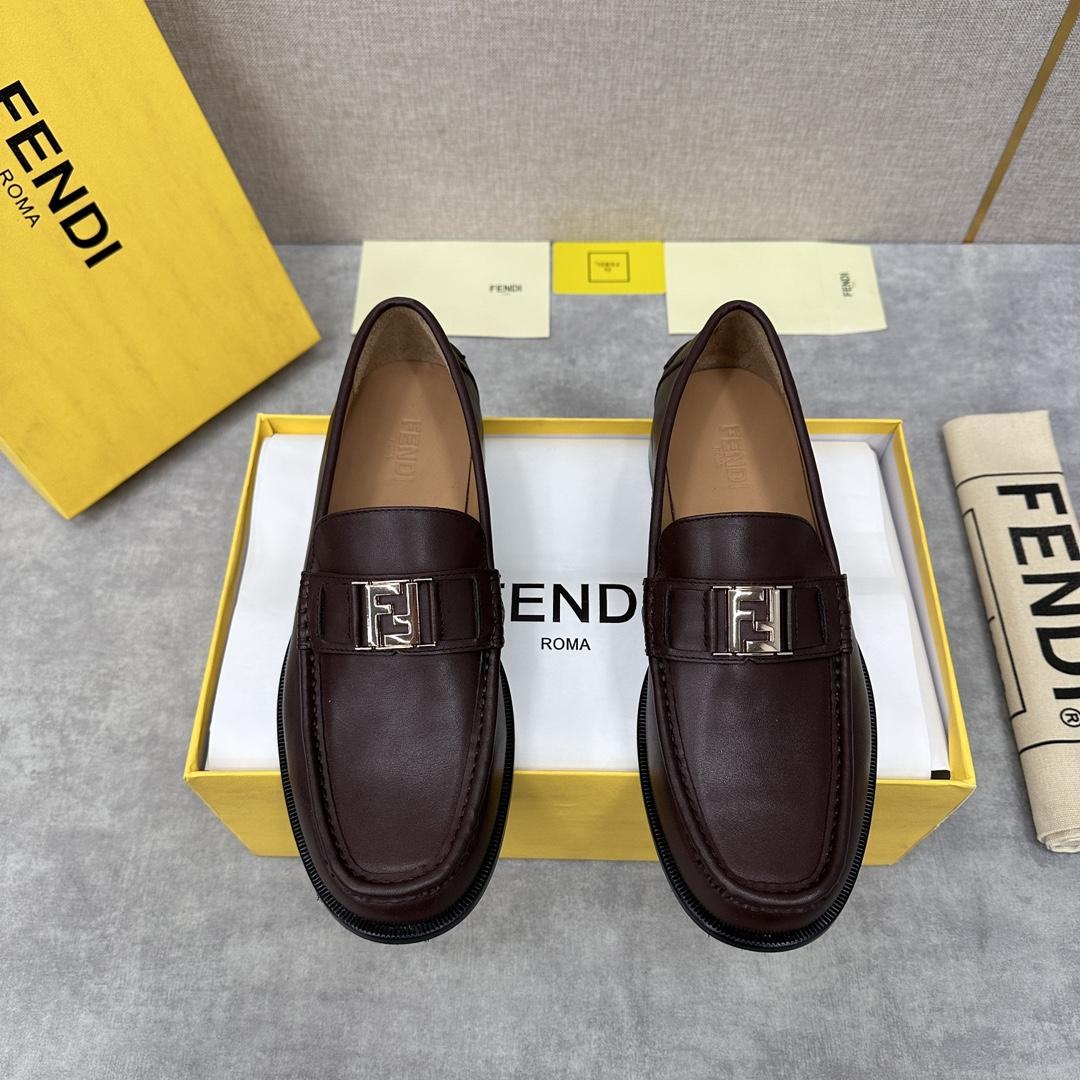 Fendi Men's Brown Loafer - FashionPlug