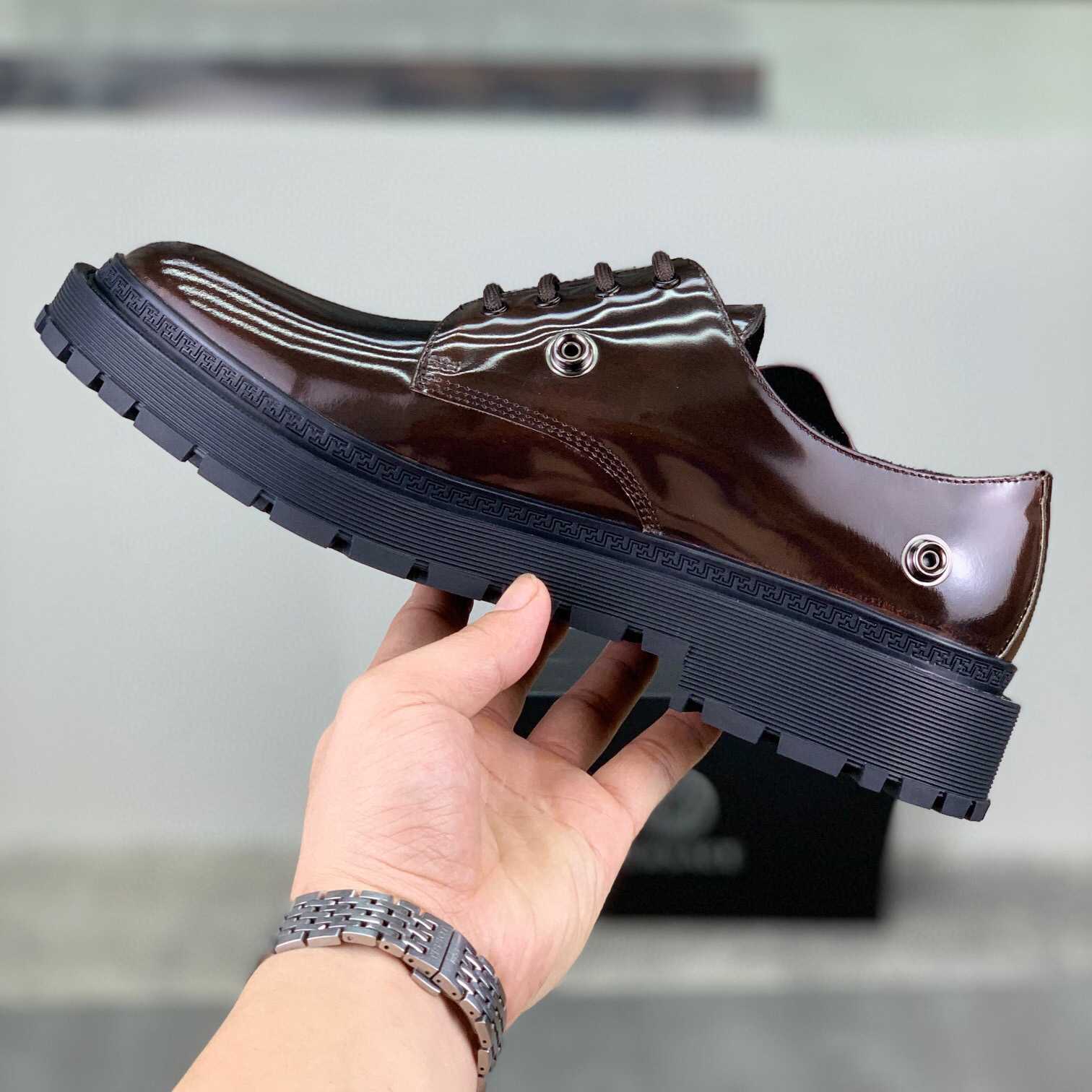 Versace Medusa Head-motif Derby Shoes - FashionPlug